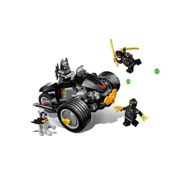 Lego set Super heroes Batman: the attack of the talons LE76110-1 Lego set Super heroes Batman: the attack of the talons LE76110-1